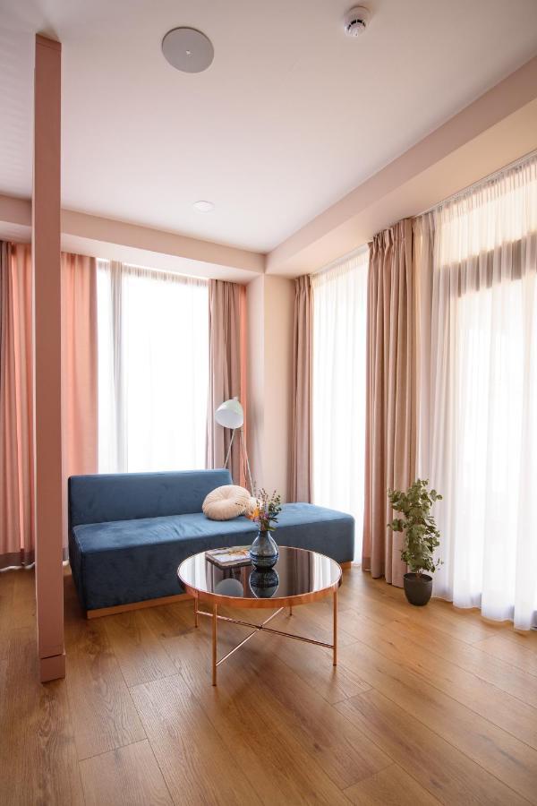 Vila Sarisa Deva Exteriör bild